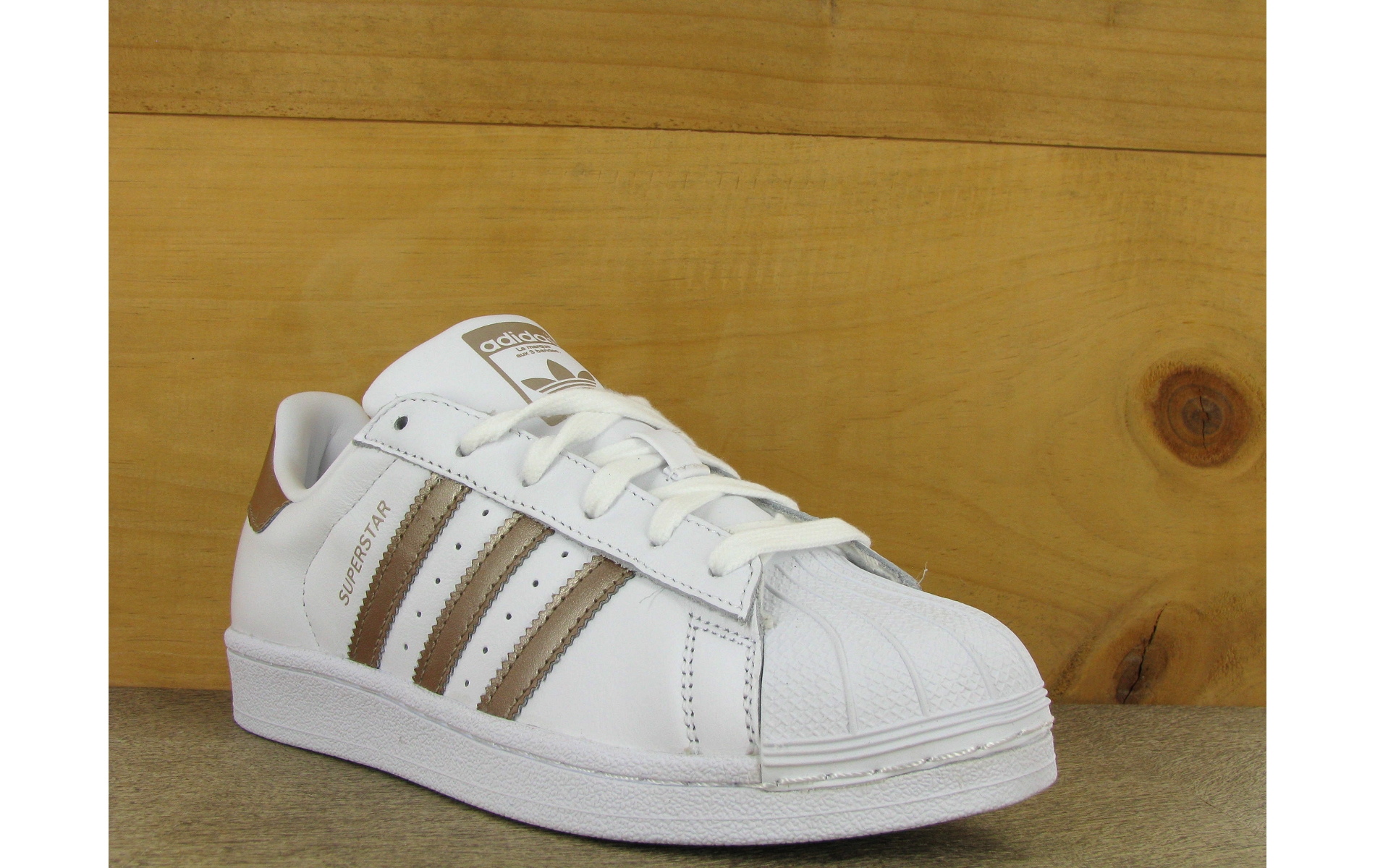 cg5463 adidas superstar